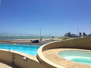 Luxury 3BR - 804 Ocean View Pool & Parking Beach Walks - 3