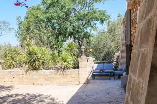 Llorenç 2 auf Finca Zenara, AC, Wifi, Terrasse, XXL Pool, Gemeinschaftsküche, Yoga - 1