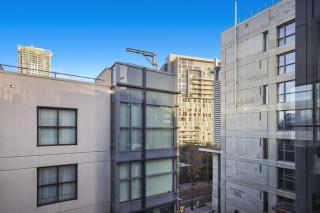 Gaslamp 2 bed Penthouse Petco Park Convention Ctr - San Diego - 2