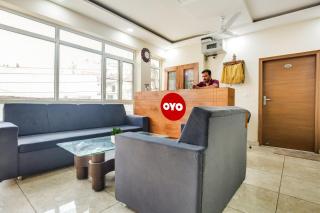 Collection O Hotel RR Eleven - Chandigarh - 9