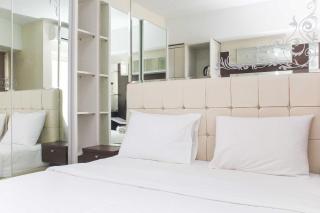 Minimalist and Comfort Living Studio Apartment Springlake Summarecon Bekasi By Travelio - 1