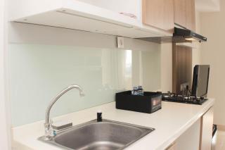 Great Location Studio Room at Springlake Summarecon Bekasi Apartment By Travelio - 2