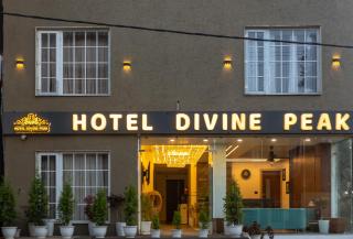 Hotel Divine Peak - Pachmarhī - 0