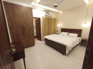 One Bed Furnished Apartment In Lahore - Lahore - 1