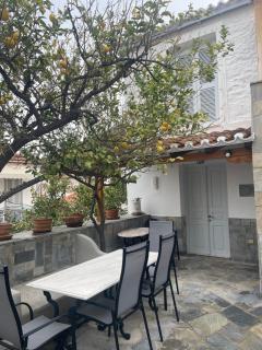 Lemon House - Hydra - 6