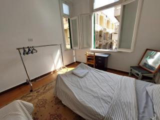 Ahllan Hostel For Men onlyغرف خاصة للرجال فقط 仅限男士 女士不允许 - Alessandria d'Egitto - 1