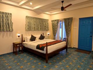 Ibex Resorts, Coimbatore Kakarla - Alāndurai - 9