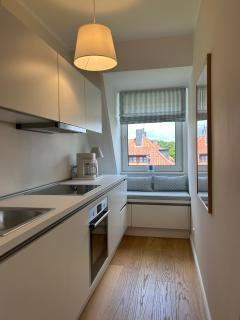 Lichtdurchflutete Dachgeschosswohnung in Uninähe - 1