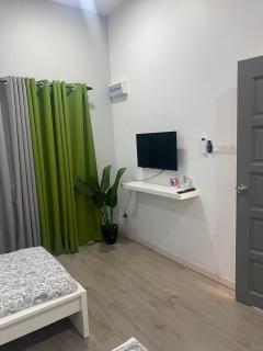 Premier Room and Studio Paka - 2