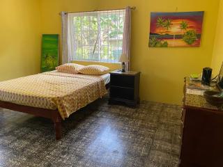 ritashomeawayfromhome - Ocho Rios - 9