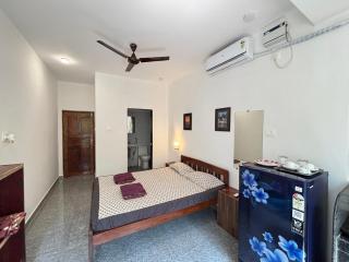 Studio Silent Grove R-6 by Mukund Sadan Arambol - Arambol - 4