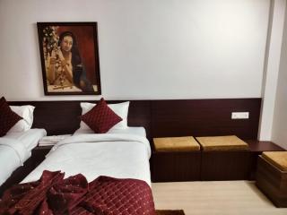 Divine Homestay - Siliguri - 4