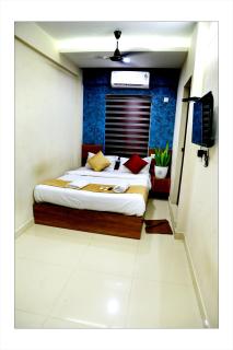 New Aliyans Hotel & Restaurant - Cochin - 9