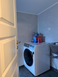 Elegant Townhouse, Breathtaking Views and Free Parking - Ålesund - 6