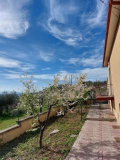 Casa Leone 360 degree views - Elice - 3