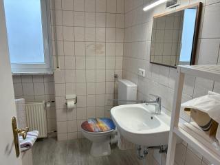 Stylische 3,5 Zimmer Wohnung - Rheinfelden - 8