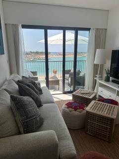 Chic One-Bedroom with Sea View - 2