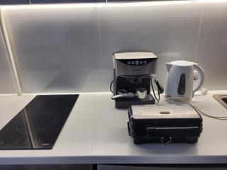 WHITE APARTMENTS free parking self check-inn - Riga - 4