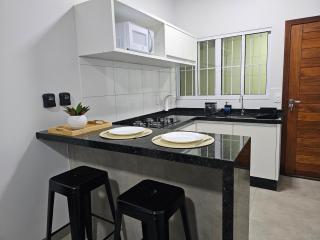 Louvre Residence 202, conforto, estacionamento e wi-fi - 9