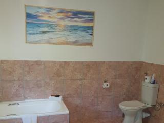 Self-catering Garden Cottage - Oudtshoorn - 7