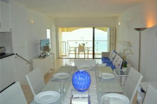 904 Bermudas 3 bedroom beach front sea view apartment - 4