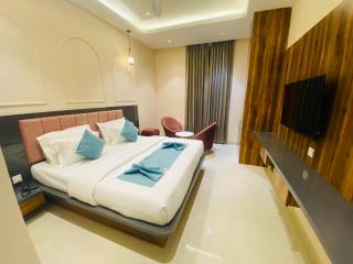 Hotel Lotos Inn - 8