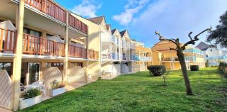 "L'ESCALE MARINE" Appartement sur le port, en rez de jardin, 5 personnes, village vacances, accès piscines gratuit - Talmont - 1