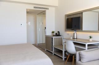 Venus Beach Hotel - Paphos - 1