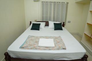 Pent house double bed room - Tirupati - 0