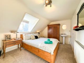 NEW Cossington House - City Centre 3 Bedroom Home - Sleeps 6 - 1