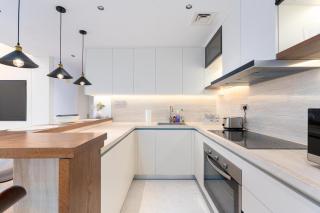 King 2 Bedroom Jumeirah Beach & Dubai Eye Views - 1