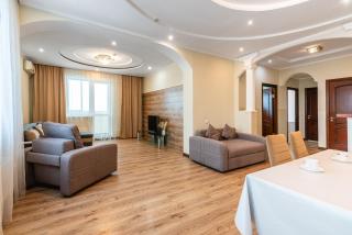 Просторная 3-х комнатная квартира в стиле минимализм - Almaty - 9