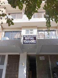 Royal Townhouse - Nova Deli - 2