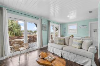 Two Bedroom Beach House with Private Parking, Outdoor shower and MORE - Panama City Beach - 8
