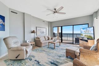 Palms 304 3rd floor 3 bedrooms 3 baths corner unit beach front - Orange Beach - 8