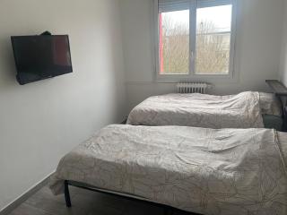 F4 Appartement 3 chambre avec wifi - Saint-Jean-de-la-Ruelle - 9
