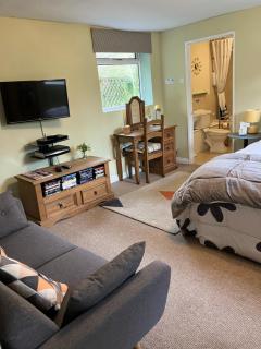 Valley Farmhouse, Westhall - 5