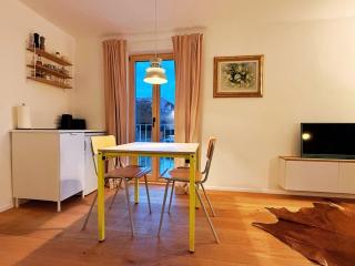 Charmantes Apartment - für 2-4 Personen - modern, ruhig, Parkplatz - Passau - 3