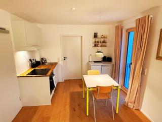 Charmantes Apartment - für 2-4 Personen - modern, ruhig, Parkplatz - Passau - 2