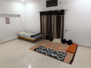 Krishna Villa - Varanasi - 5