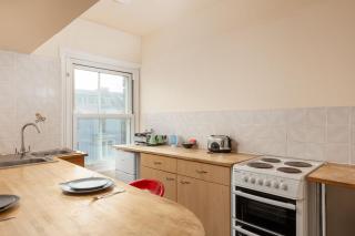 Abbey Terrace - Free Parking - Whitby - 2