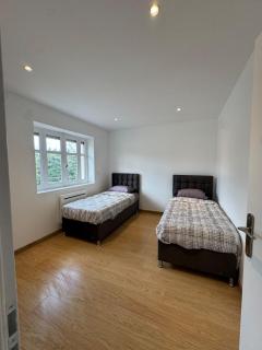 Appartement T3 rénové cœur de St Priest Parking Privé - Saint-Priest - 6