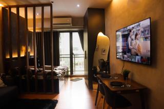Studio Condo with FREE Amenities Access at Poblacion Makati - Manila - 0