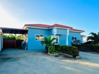 Fontains Vacation House - Palm-Eagle Beach - 0