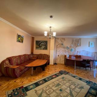 Дом Писателей Цахкадзора - 1