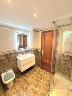 Playa del Pinar home - 5