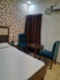 Bhavya Guest House - Nālāgarh - 3