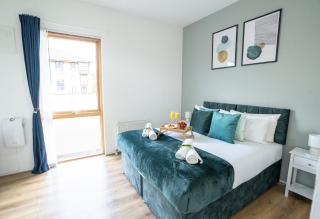 ExceL London - 2 Bedroom Apartment - Sleep 4 - 1