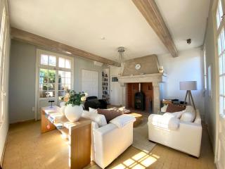 Villa La Smalah, familiale 6 chambres- vue Mer - jacuzzi - wifi - tout confort - Ault - 2