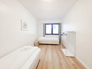 RAJ Living - 3 Room Apartment - Kitchen - Dining Area - 25 min Messe DUS - Duisburgo - 4
